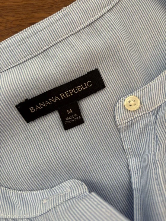 BANANA REPUBLIC BUTTON FRONT COLLARLESS SHIRT DRESS - Picture 6 of 7